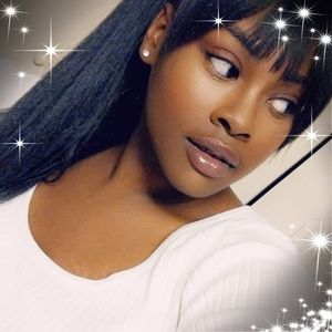 Meet your Posher, Tamara